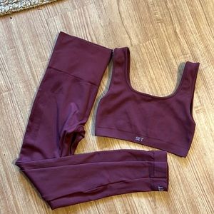 Set active set in HUG color. Brand new, wore it once!